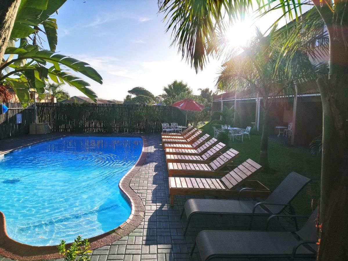 St Lucia Lodge エクステリア 写真